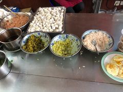 -金陵老丁家馄饨(新街口店)