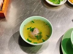 牛丸汤-潮界(LU·ONE凯德晶萃广场店)