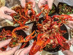 -巴厘龙虾·榜首油焖大虾(音乐学院·沿江酒馆店)
