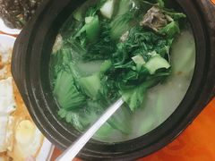 -红炎炎农家菜老字号(金水台店)