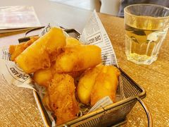 -瑞虹新天地月亮湾
