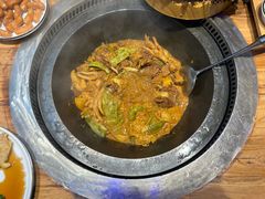 -山河屯铁锅炖·非遗东北菜(南山店)