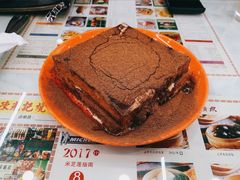 陈光记漏奶华-澳门陈光记烧味饭店(万象城店)