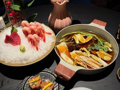 -蟹犇前•帝王蟹雪蟹(陆家嘴店)