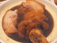 三美猪大支骨-三美肉骨茶(柏威年广场店)