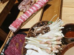 -黔诚酸汤牛肉(甲秀楼店)