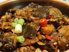 -客家大院·非遗赣南客家菜(郁孤台店)
