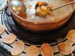 -阿山卓·野生菌火锅·纳西火塘烤肉