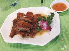 脆皮烧鹅-盛港湾海鲜食府(黄沙店)