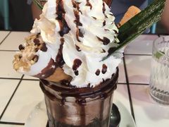 爆炸黑巧克力-MIKAKU(万达广场上海宝山店)