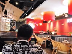 大堂-龙少爷碳火干锅(环球中心店)