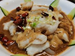 爽口鱼片-满堂春特色餐馆
