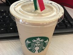 -星巴克(汤臣国贸大厦店)