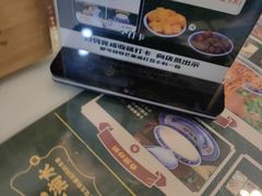 -广信牛奶甜品世家(台东店)