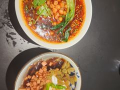 -麻六记(凤凰汇店)