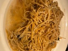 -吴越荣记苏州菜·松鼠桂鱼100%活鱼现做(斜塘老街店)
