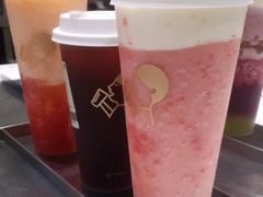 -喜茶(杭州滨江宝龙店)