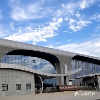 灵宝宝鑫电子科技有限公司成立于2015年11月