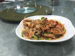 -亚龙湾8号(丁村万人海鲜广场店)