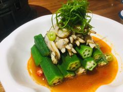 -东来菜馆•手抓海鲜家常菜•海鲜锅贴(鸽子窝店)