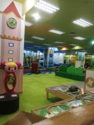 -莫莉幻想儿童乐园(武汉金银潭永旺店)