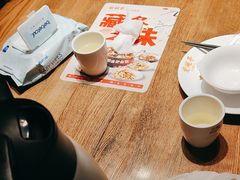 -爱碗亭·鲜炒湖南菜(壹城中心店)