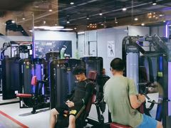 -一兆韦德健身(浦东万达会所)