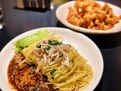 -麻六记(凤凰汇店)