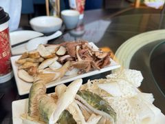 -野菌皇海景野生菌火锅(滨海大道店)