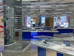 -优购镜仓(黄岛吾悦店)