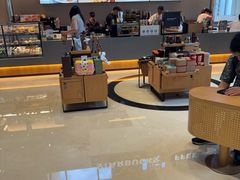 -星巴克臻选(外滩中心店)