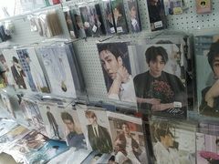 -Love Star追星馆(上海大悦城店)