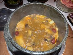 -芸山季·云南山珍菌火锅(人民广场来福士店)