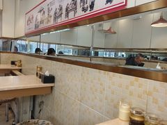 -卓雅桂林米粉