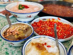 -鸿姐老火锅(疁城新天地店)