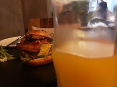 -HIGH FIVE哈福手工汉堡(桂林路店)