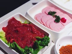 -海底捞火锅鲜切牛肉主题店(长寿路店)