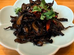 -山茶云南菜(永安里店)