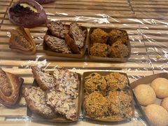 -好利来(上海长宁龙之梦店)