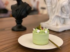 -玲婧胡同·生日蛋糕·餐厅(嘉里城店)