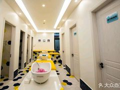 -卜鲁卜鲁亲子游泳中心(凤天中心店)