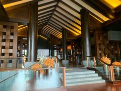 -时光吧·大堂吧·丽江和府洲际度假酒店