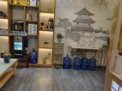 -宸玥酒店(成都西南财大地铁站店)
