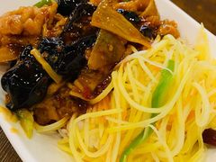 鱼香鸡柳饭-半亩园(奥特莱斯店)