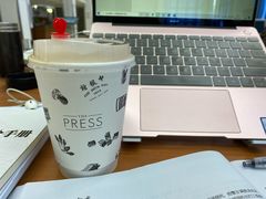 咖啡拿铁-THE PRESS(复旦大学店)