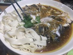剁椒鱼头-老妈私房鱼头(欧洲城店)