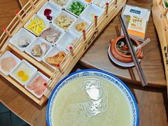-香麒园·过桥米线·南湖雅宴