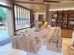 -银座仁志川·生吐司专门店(香港广场店)