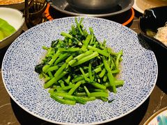 -海派悦庭·海胆烧麦·新融合菜(凯德广场店)