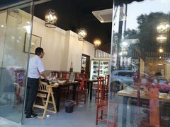 -老谭虾王蟹皇·龙虾·烧烤(蝴蝶湾店)